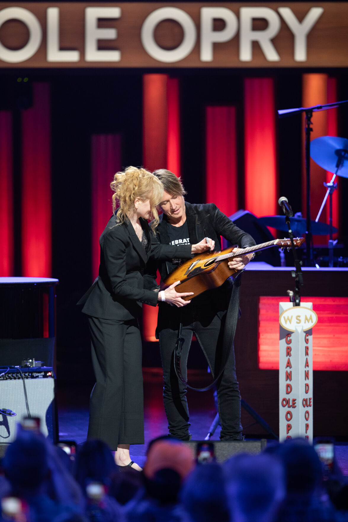 Nicole Kidman & Keith Urban_Loretta Lynn's Friends Hometown Rising_Credit Chris Hollo.jpg